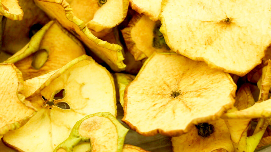 淡果香選用天然水果並經過無添加任何糖、防腐劑加工成水果食品