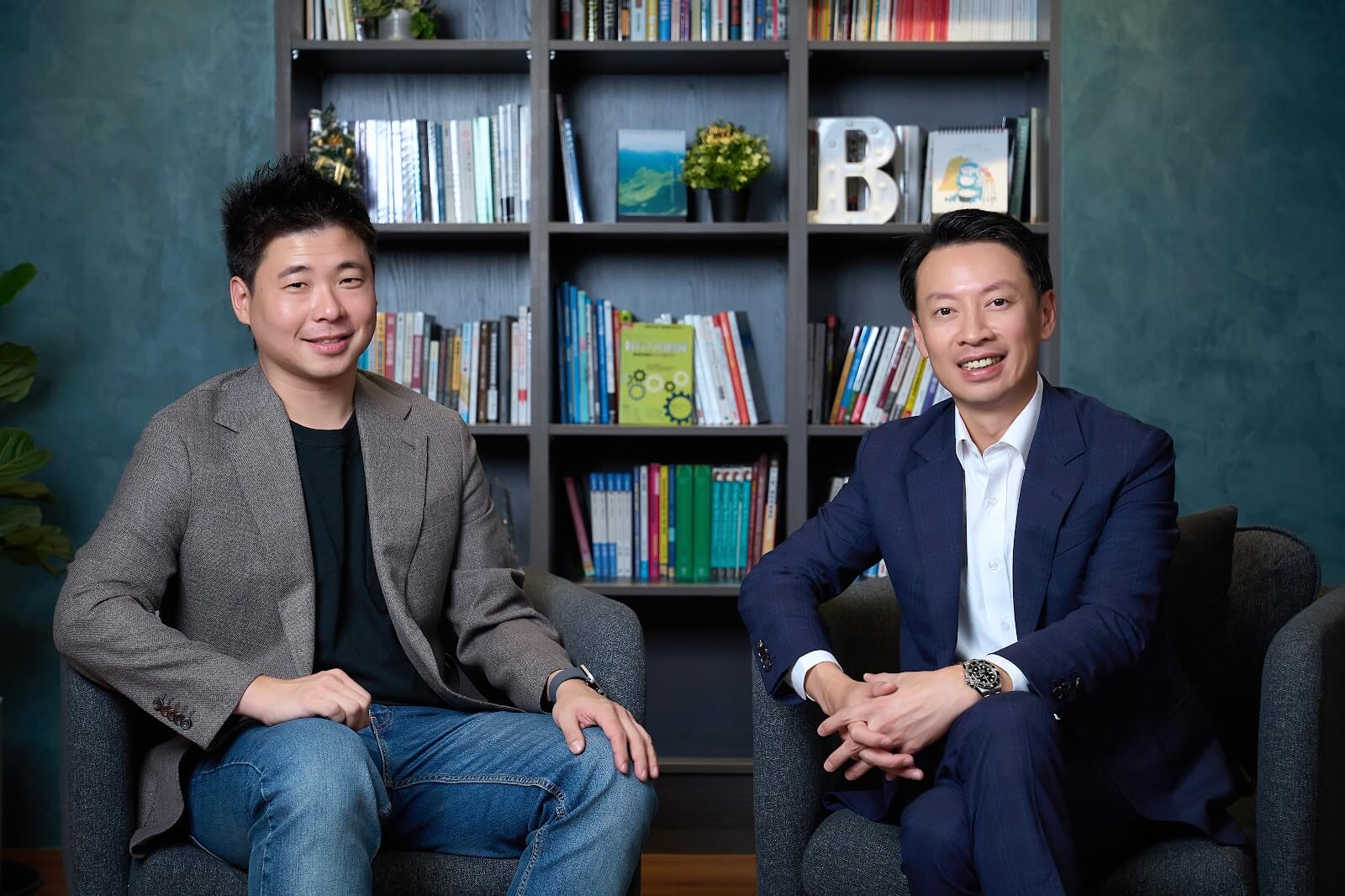 beBit TECH 執行長陳鼎文（右）與 SHOPLINE 台灣總經理葉力維（左）