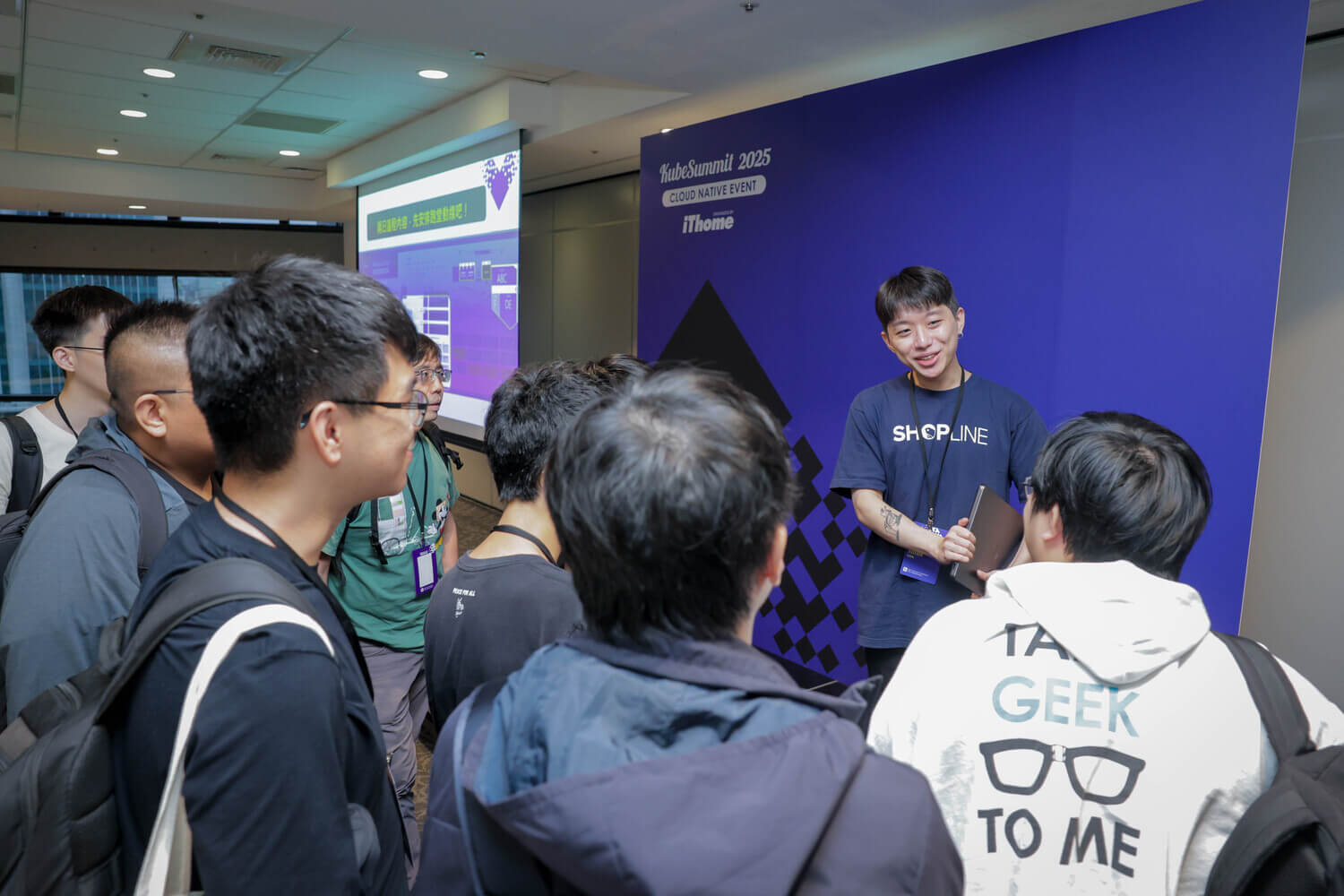 Shiun 與參與者會後交流